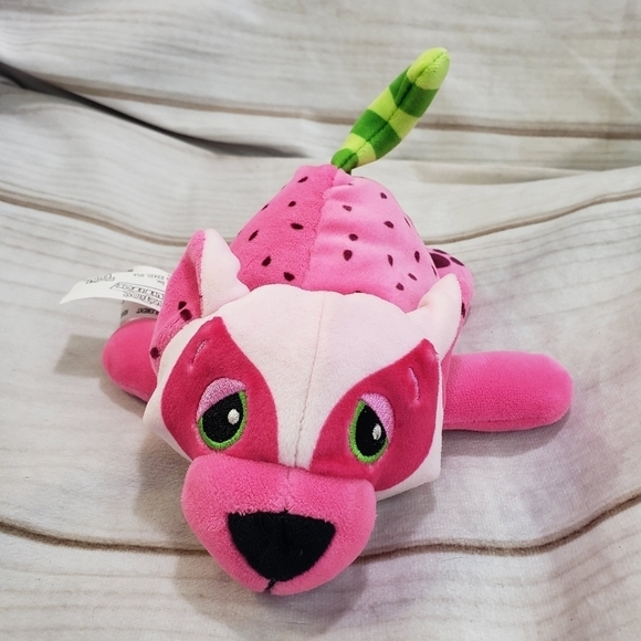 Cutetitos Fruititos Strawberry Lemurito Berriti 7 Inch Plush Beanbag Scented 19 - Picture 1 of 7